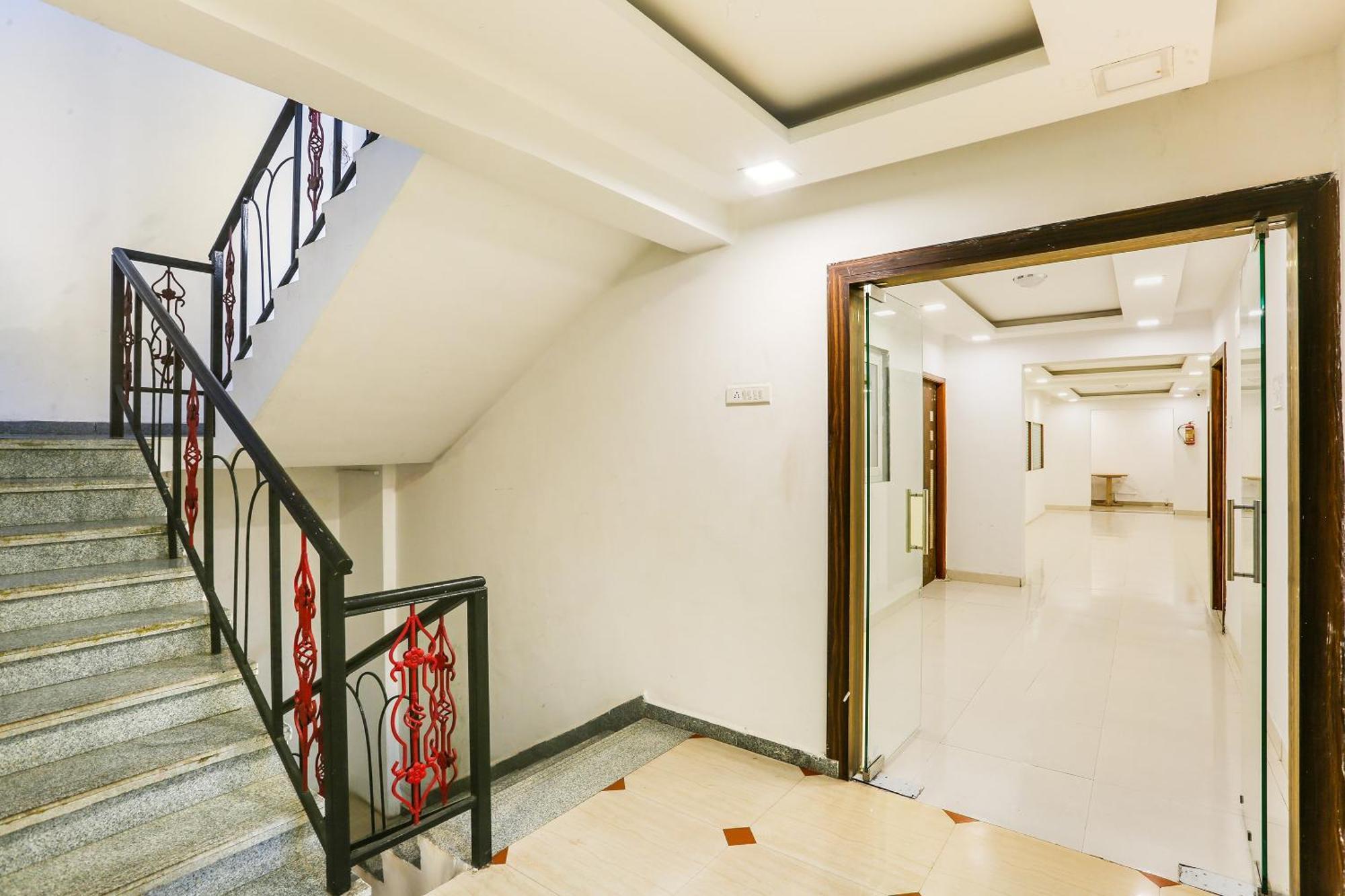 Capital O Arsh Executive Inn Bombaj Zewnętrze zdjęcie